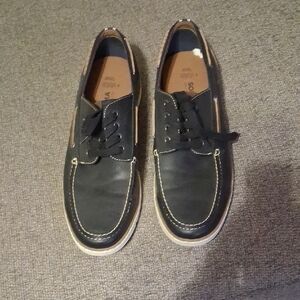 Sonoma Black and Tan Boat Shoes